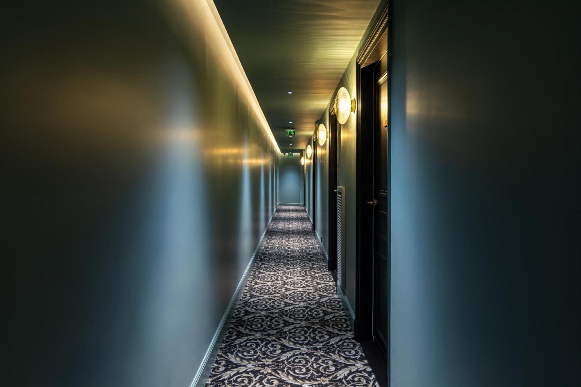 Hotel & Spa Napoleon ฟงแตนโบล ภายนอก รูปภาพ