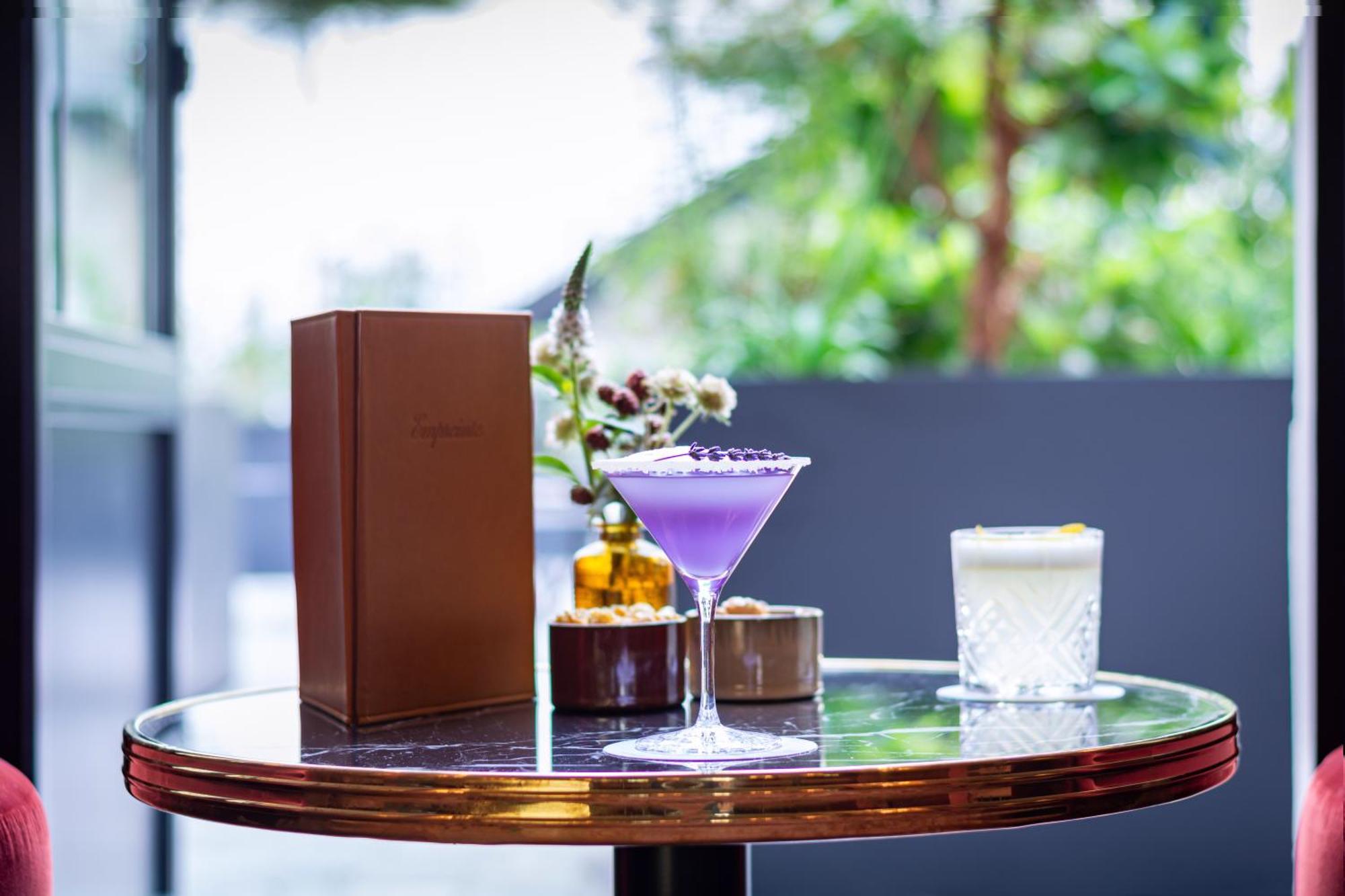 Hotel & Spa Napoleon ฟงแตนโบล ภายนอก รูปภาพ