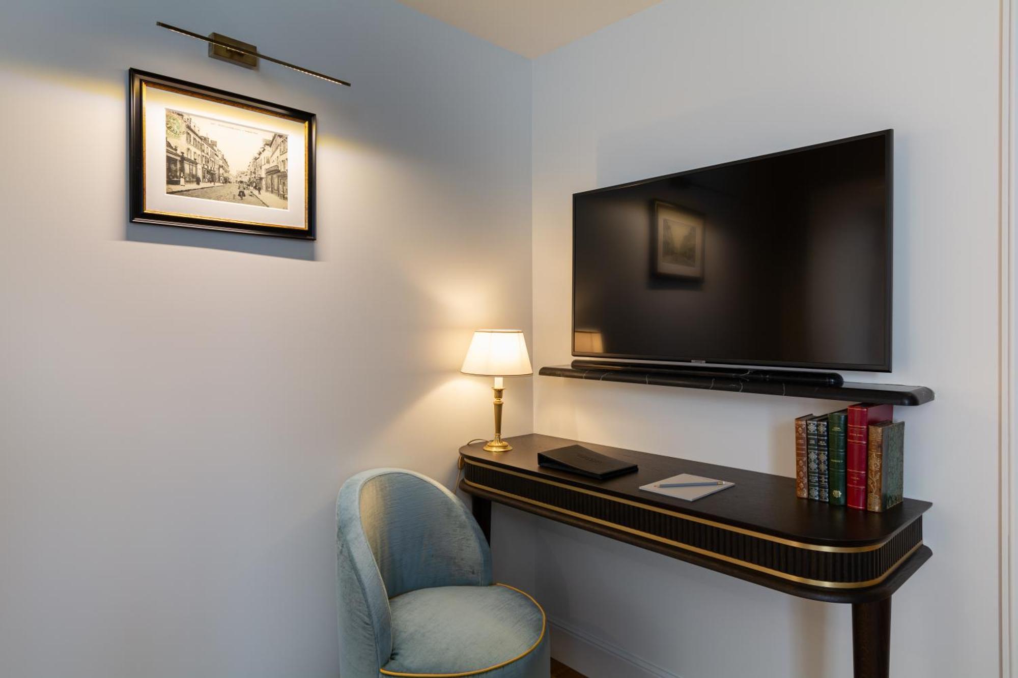 Hotel & Spa Napoleon ฟงแตนโบล ภายนอก รูปภาพ