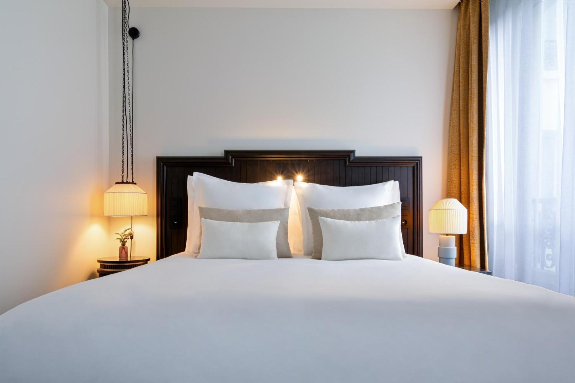 Hotel & Spa Napoleon ฟงแตนโบล ภายนอก รูปภาพ