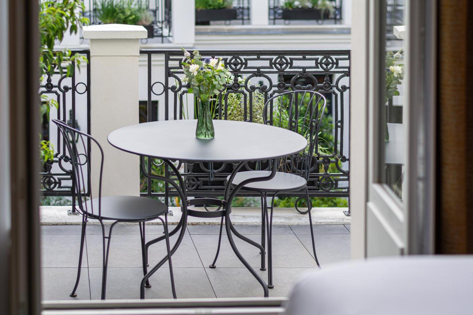 Hotel & Spa Napoleon ฟงแตนโบล ภายนอก รูปภาพ